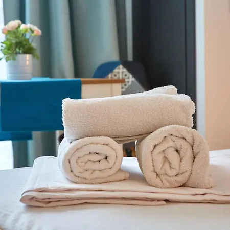 Aparthotel Grup Santorini 3*