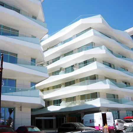 Aparthotel Grup Santorini 3*