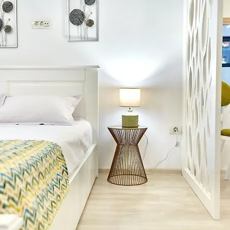 Grup Santorini Aparthotel *