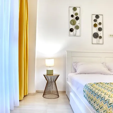 Grup Santorini Aparthotel Navodari
