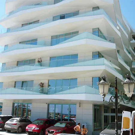 Grup Santorini Aparthotel *