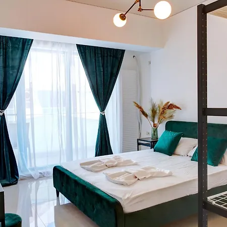 Grup Santorini Aparthotel