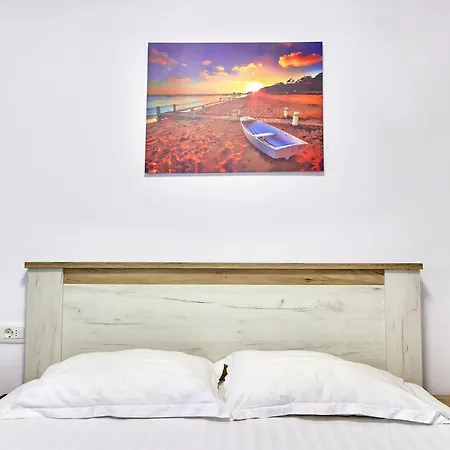 Grup Santorini Aparthotel